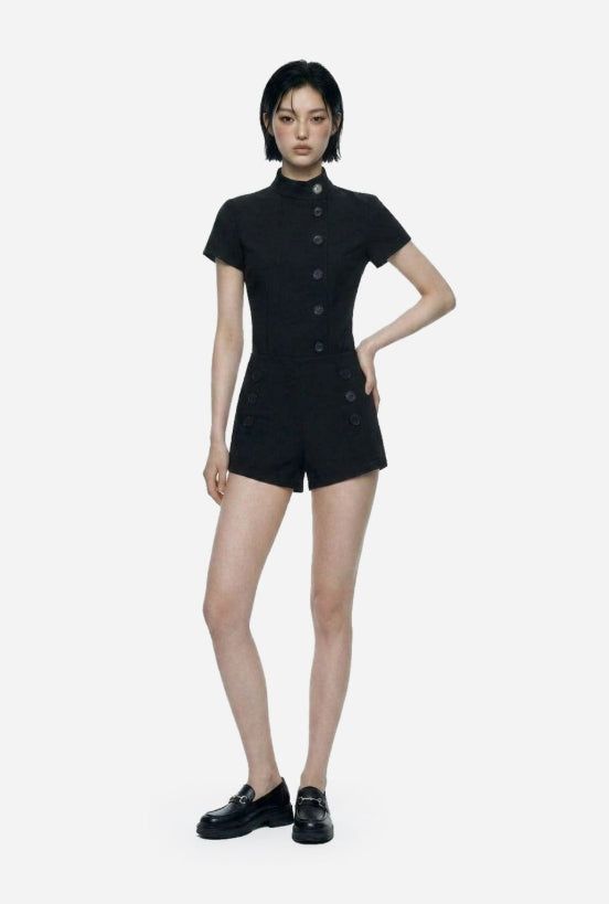 EEUN(イウン)の「Mode button shorts(Pants)」