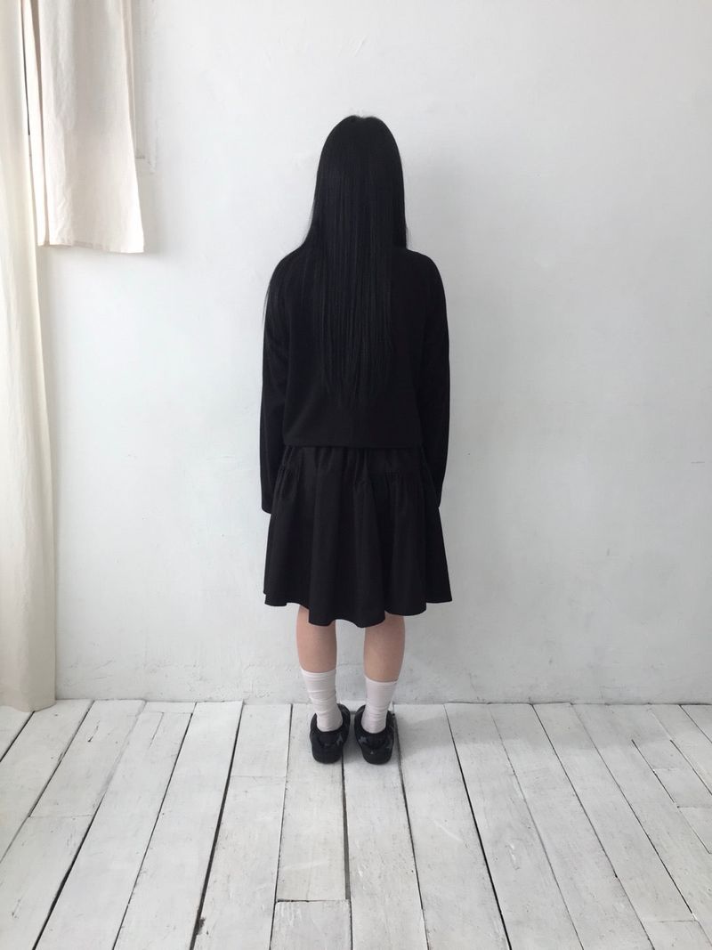 フルフレアミディスカート