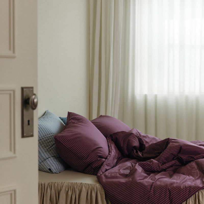 Dust-Free Classic Stripe - Purple Duvet Cover - Q size
