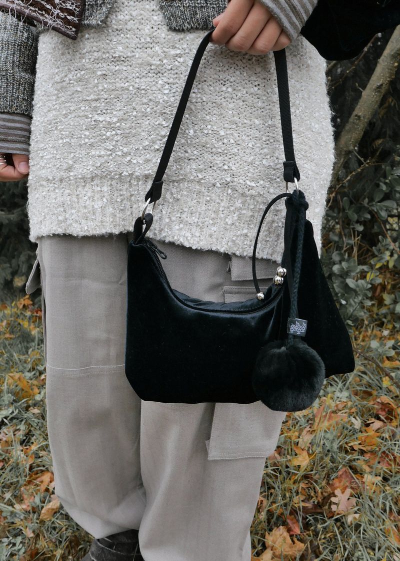 Velvet Mini Shoulder Bag_Black