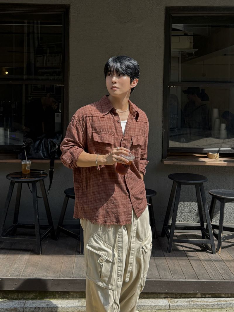 Belted cut line dying cargo pants