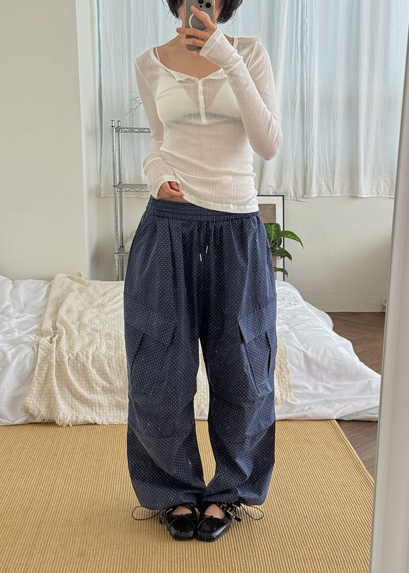 BELLA BUTTON TEE