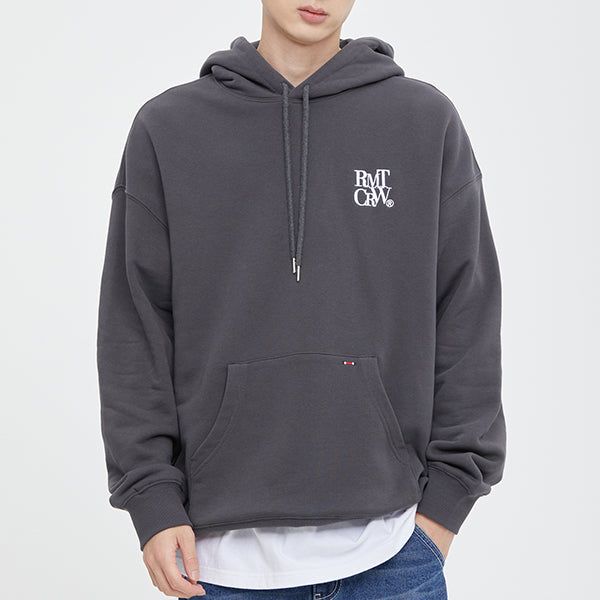 ROMANTIC CROWN(ロマンティッククラウン)の「RECENT LOGO HOODIE_CHARCOAL(Tops)」