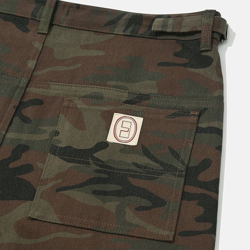 Cargo bermuda shorts / Camo