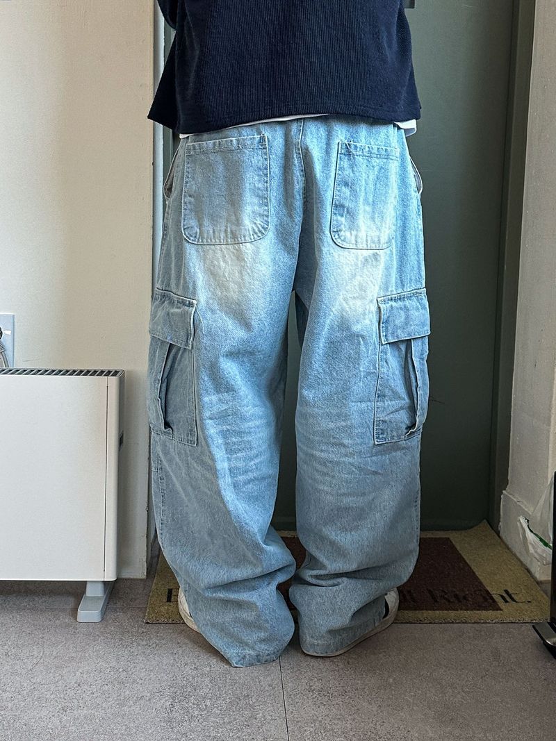 More Cut Cargo Brush Denim Pants