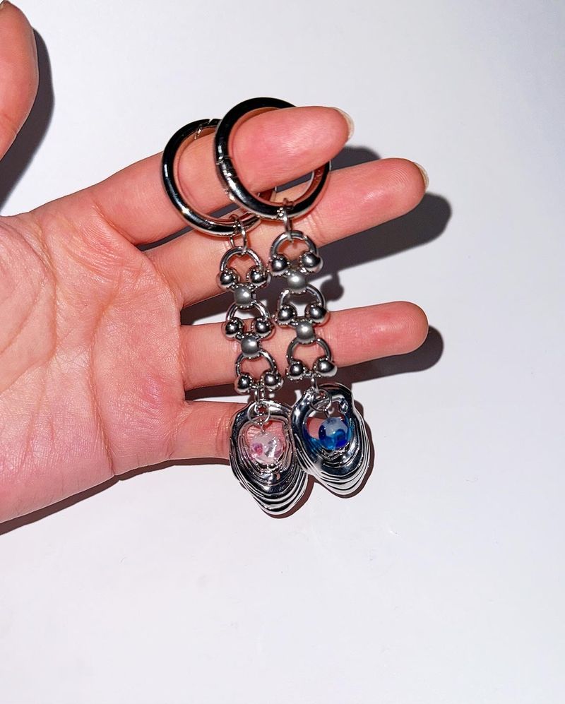 Underrated gem Keychain (2color)