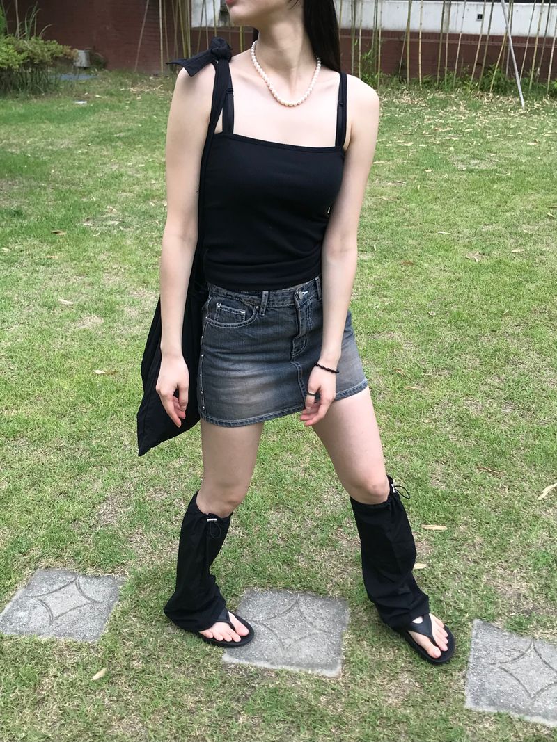 Funky nylon leg warmer