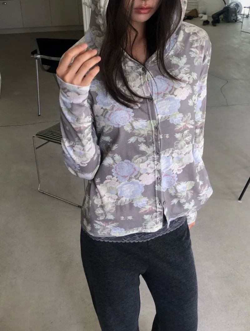 Flower button hoodie(2c)