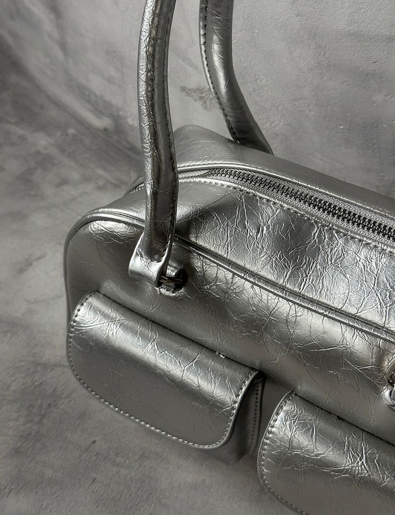 Silver Pocket Backcuckoo Shoulder Bag