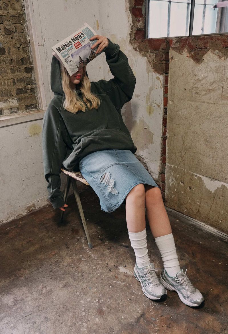 LINE- POINT MID -SKIRT