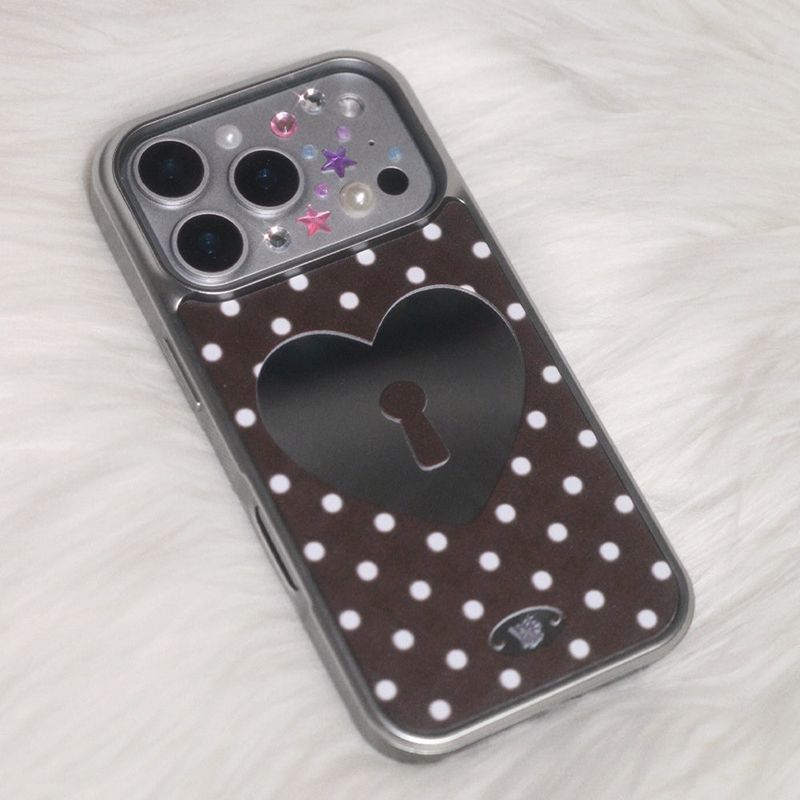 WATERJEAN（ウォータージン）の「[MADE] heart lock case (brown)（Smartphone Accessories）」