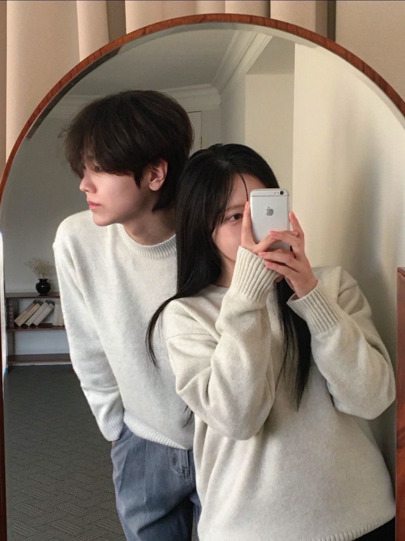 Even Soft Wool Round-Neck Knit