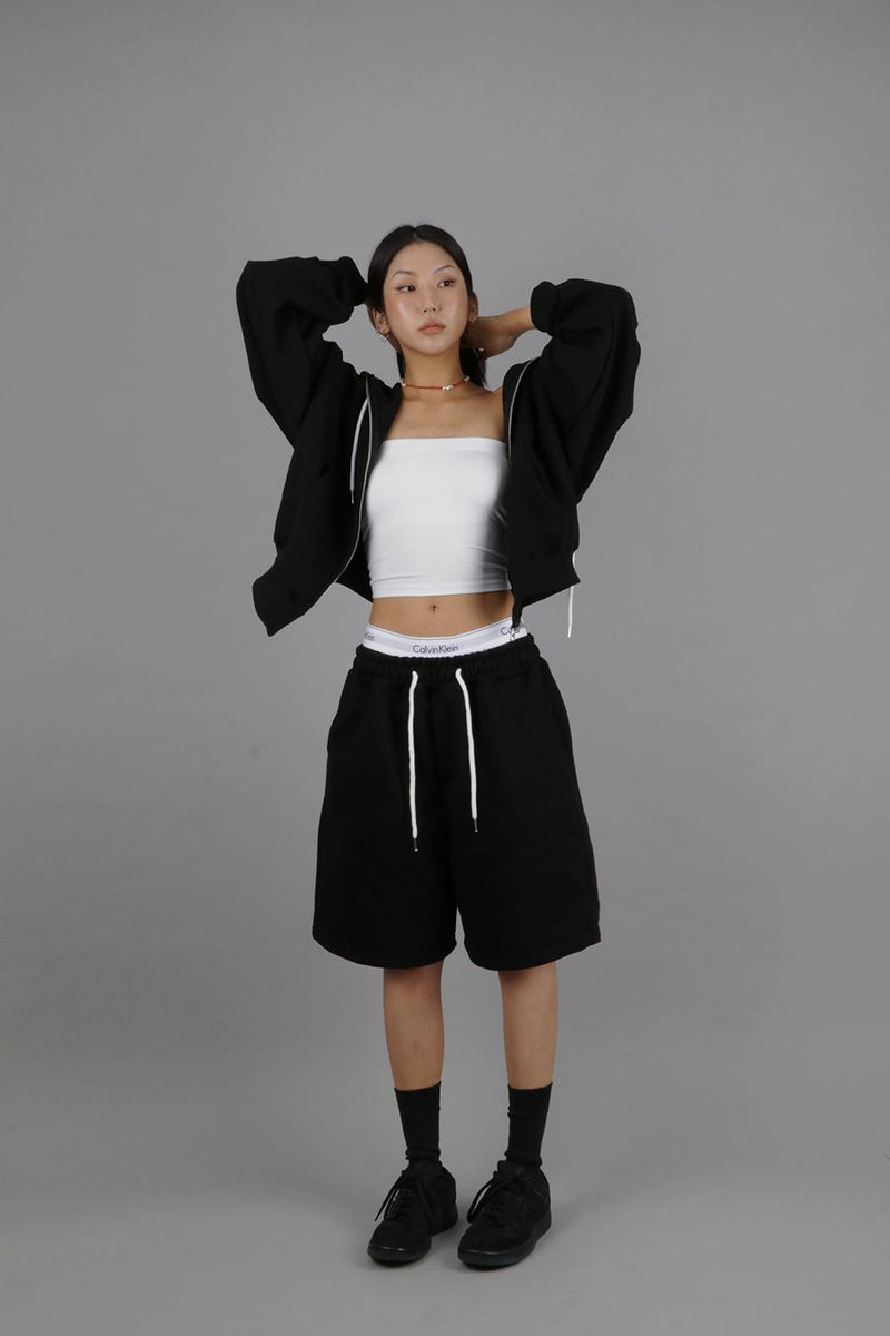 KEVIN OVER-FIT BERMUDA SHORTS