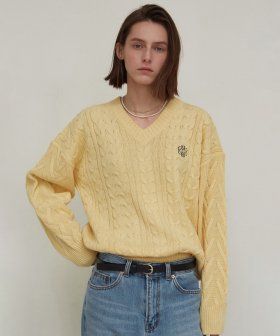 NICK&NICOLE（ニック＆ニコール）の「OVERSIZED V NECK KNIT_YELLOW（Tops）」