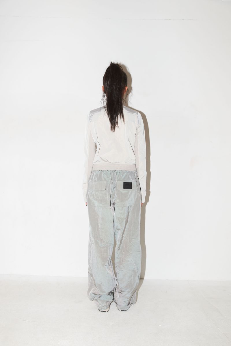 06. PARACHUTE PANTS GREY