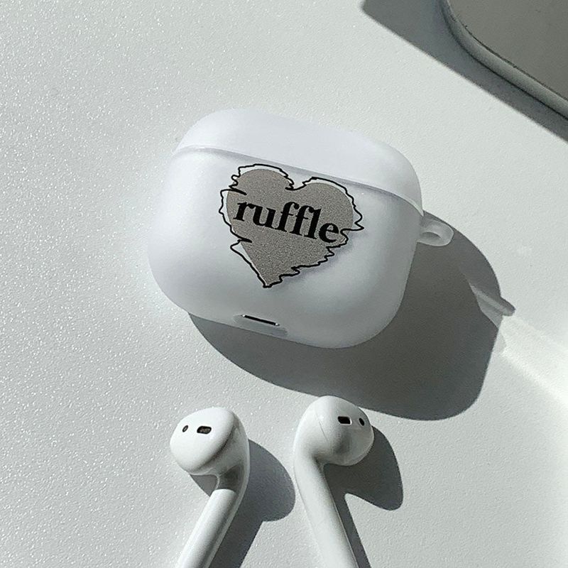 Horizontal - Ruffle Heart AirPods Case_matt