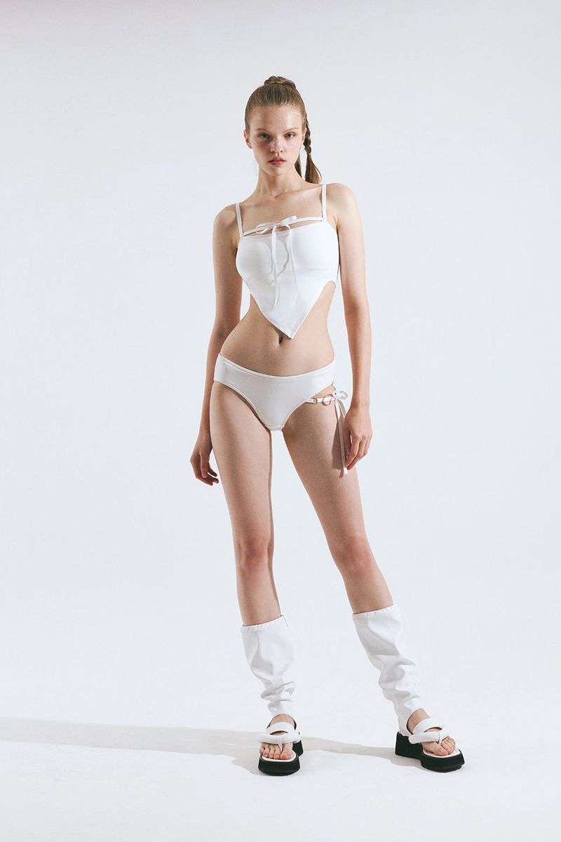 One-side Ribbon Low Bikini Panties (White)