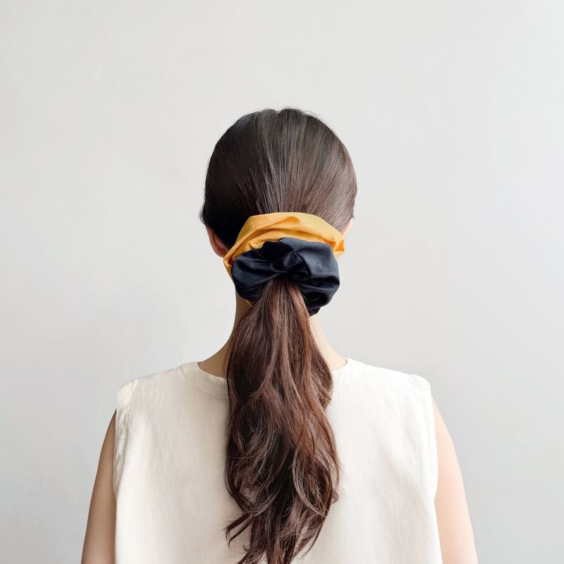 TWO-TONE SCRUNCHIE - 4 Colors