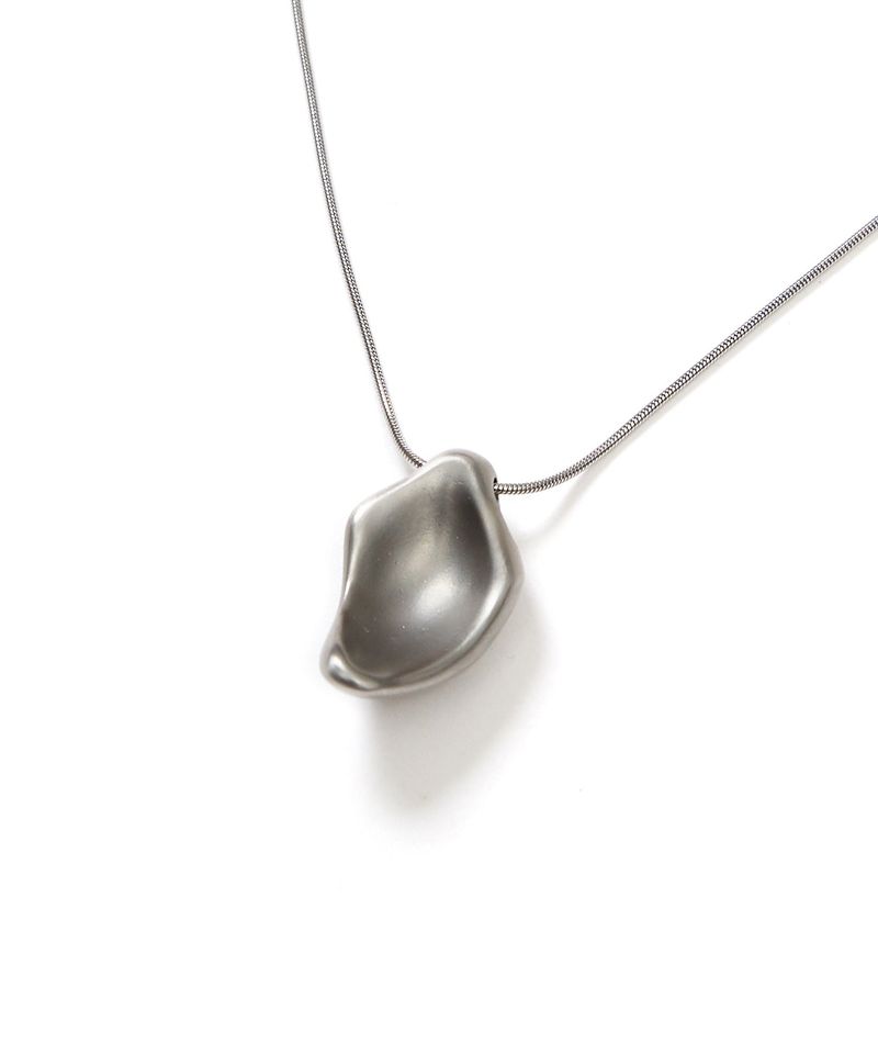 S SY(エスエスワイ)の「pebble pendant necklace(Accessories)」