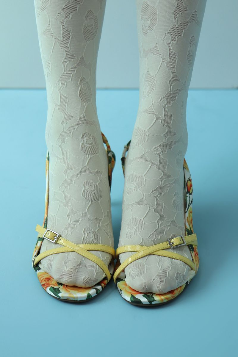 french rose knee socks (ivory)