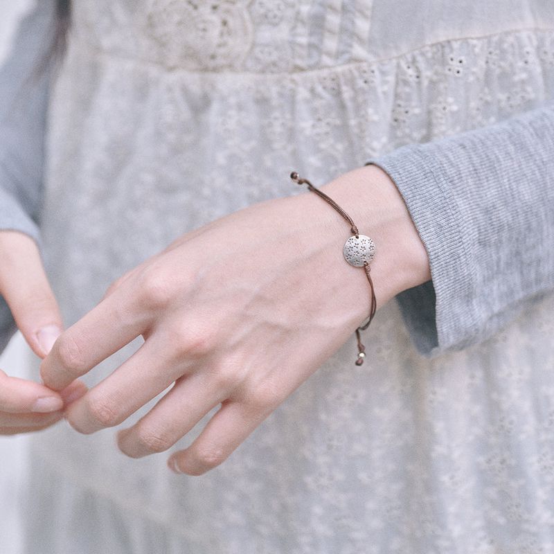 kiibi（キイビ）の「ヴィンテージ フラワー ブレスレット シルバー（アクセサリー）」