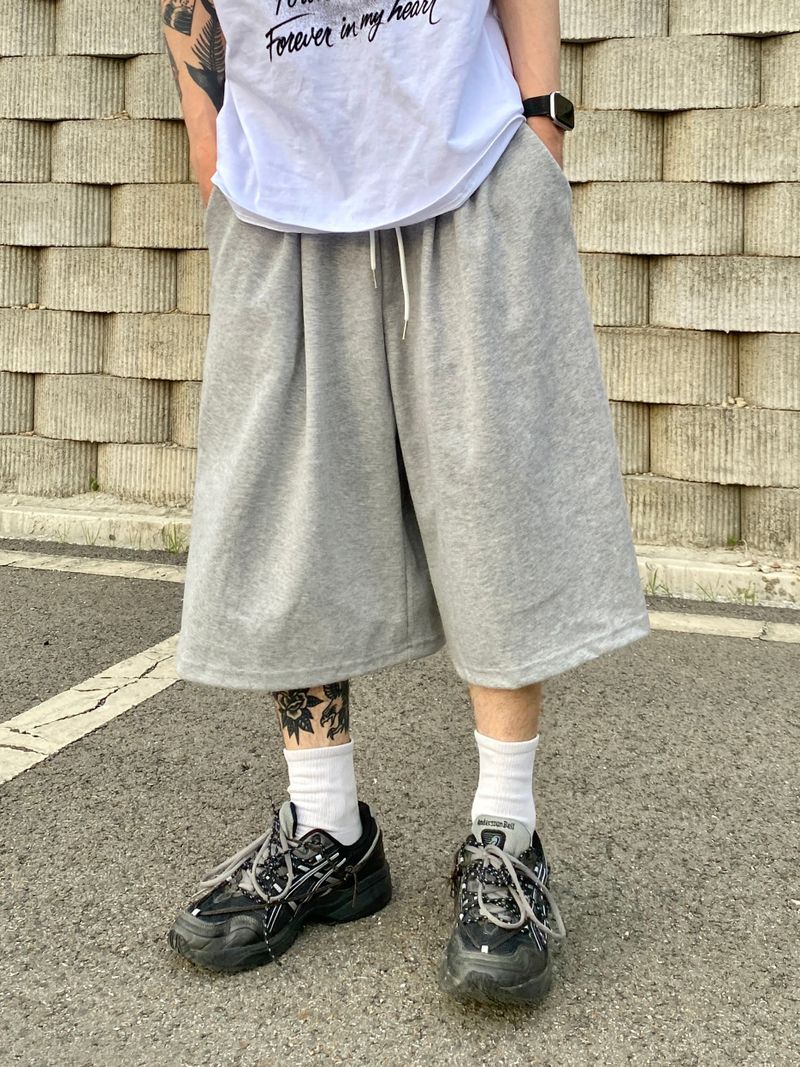 Layer pintuck bermuda wide half pants 2C