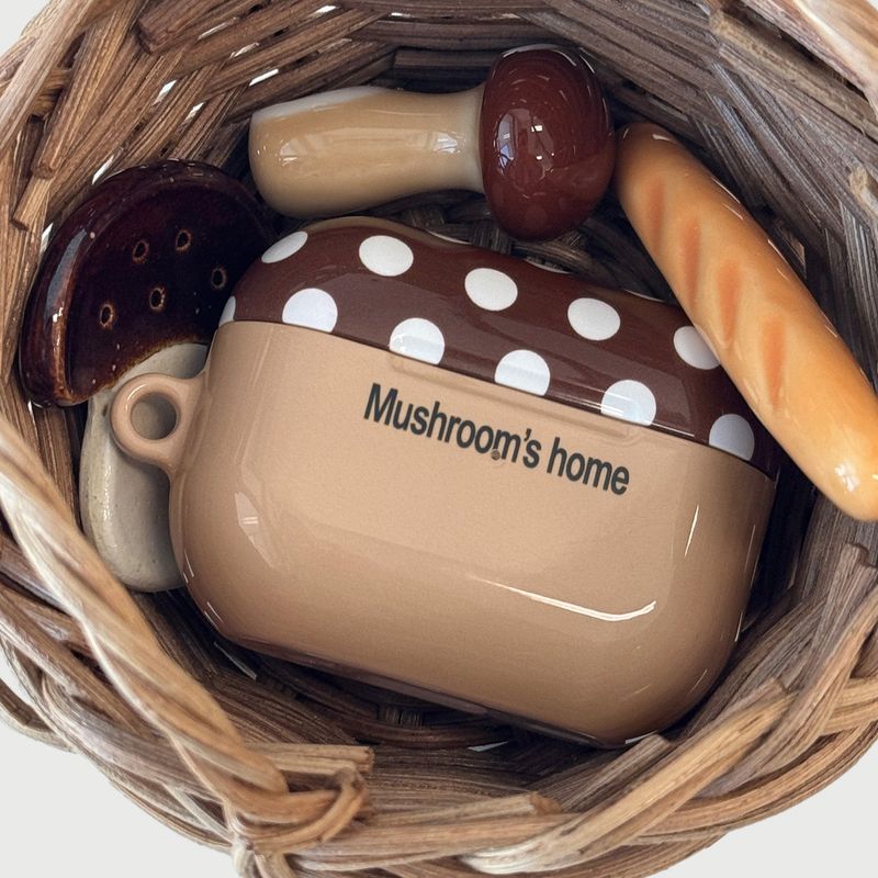 oab mushroom airpods case (brown)