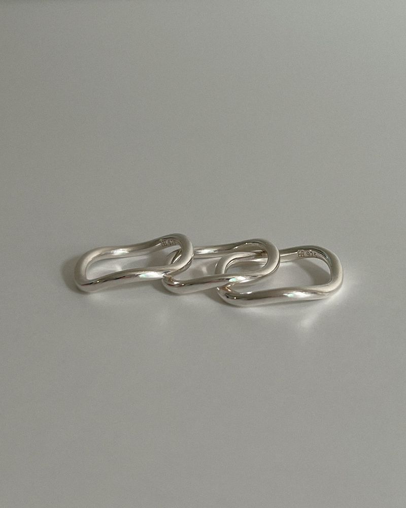 Whose ring (silver) *1PCS