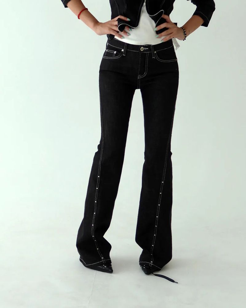 Cold stud skinny bootcut jeans