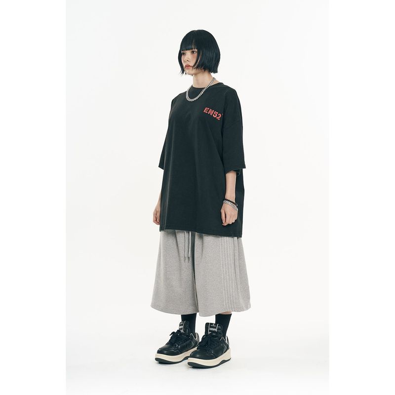 One-Tuck Line Bermuda Sweatpants - Melange Grey