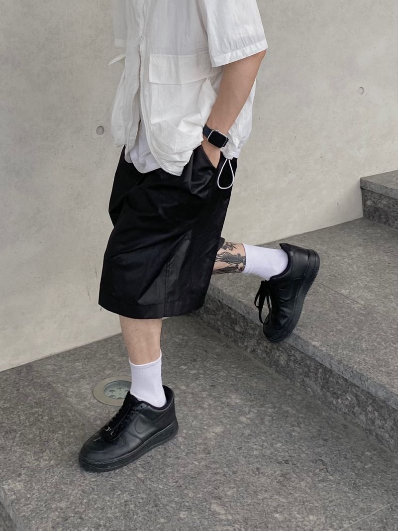 UNAIDUN（アネイダン）の「ナイロンピンタックハーフパンツ2C（パンツ）」