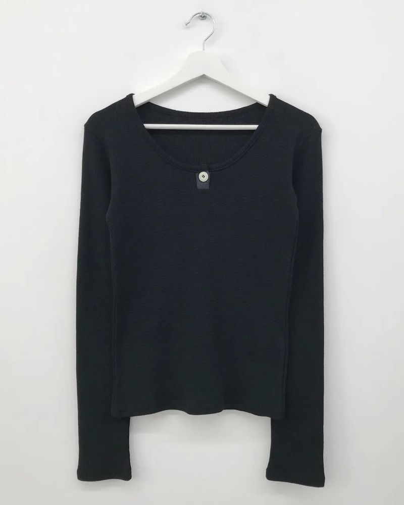 Chillin One-Button Long Sleeve (4color)