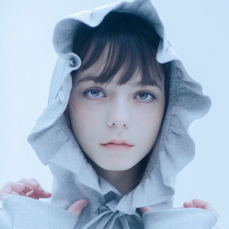 0 7 bunny ruffle hood - GREY