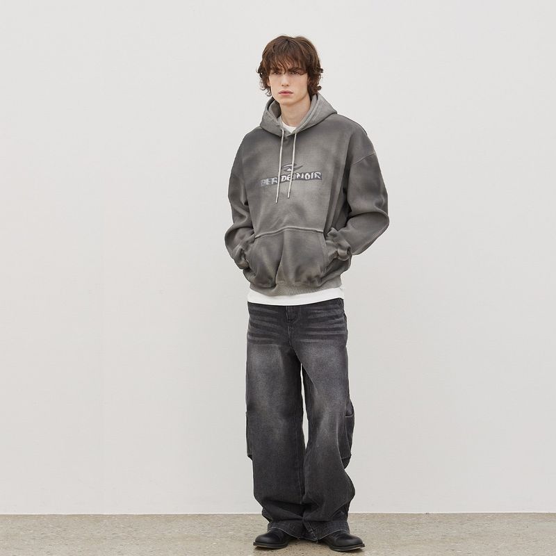 Curved two-tuck Side Denim Pants (Black)