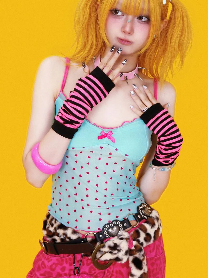 KUO（クーオ）の「ハートハートスリーブレス (2color)（トップス）」