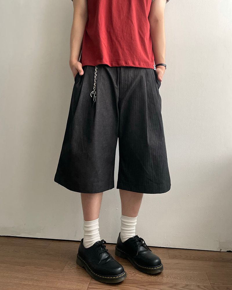IDF（アイディーエフ）の「Ease Herringbone Bermuda Denim Pants（Pants）」