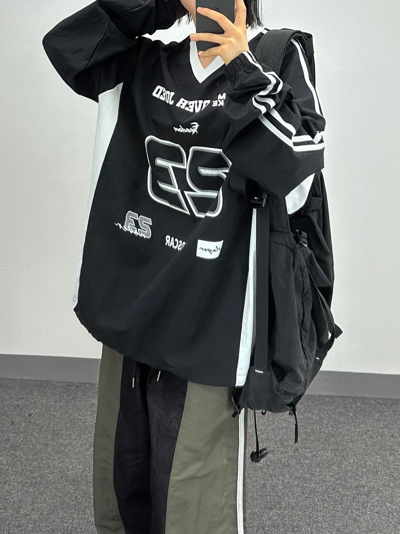 23 track wind sweatshirt