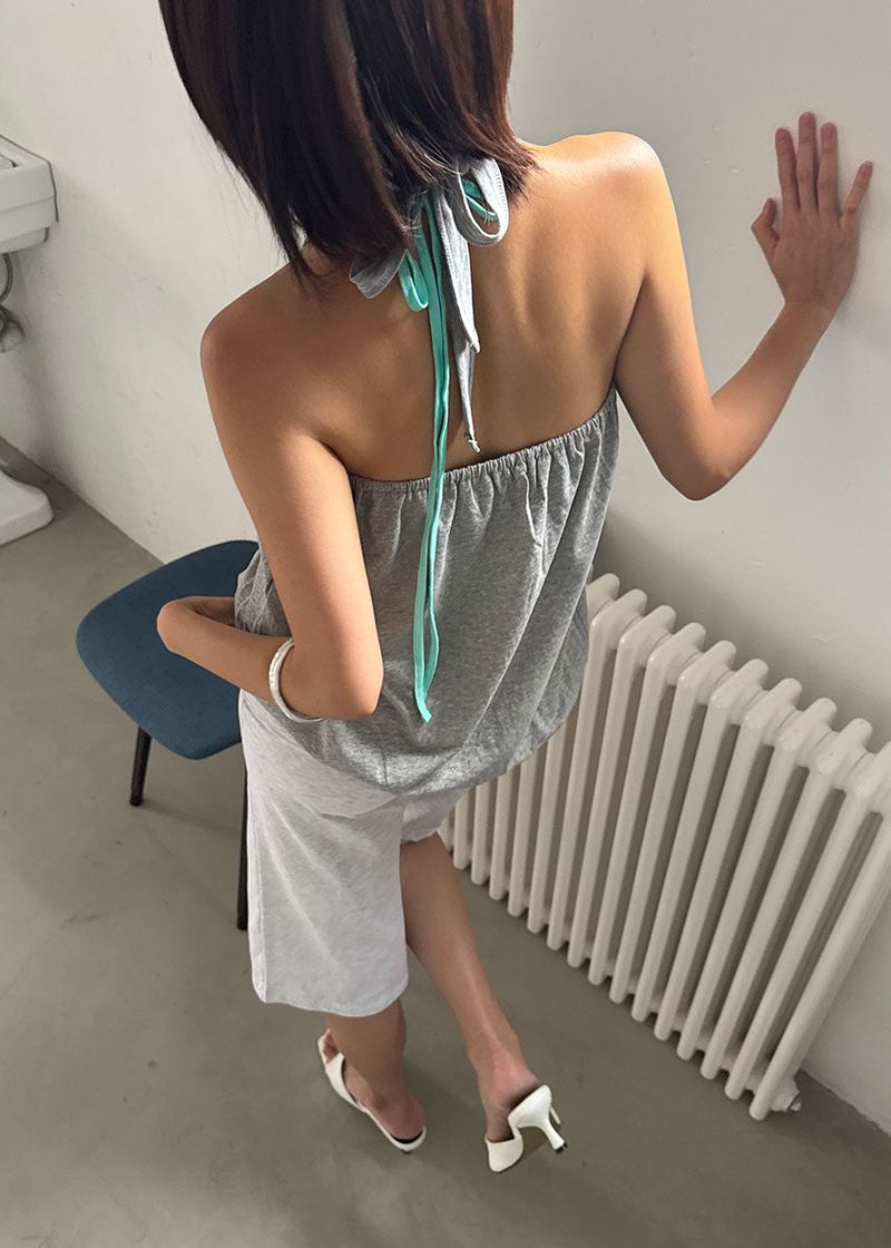 YOGA HALTER TOP