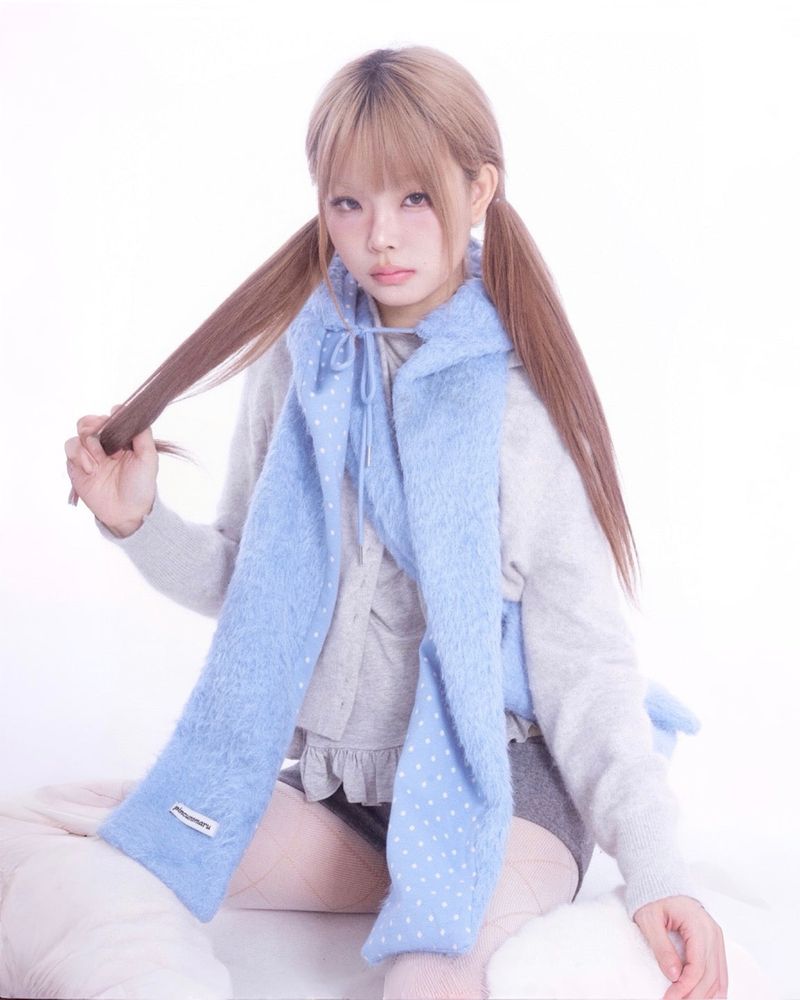 Fluffy hood muffler (blue)