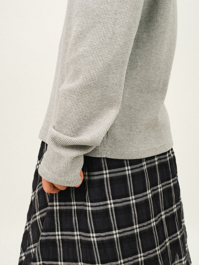 MAIN Waffle Button Hoody Sleeves