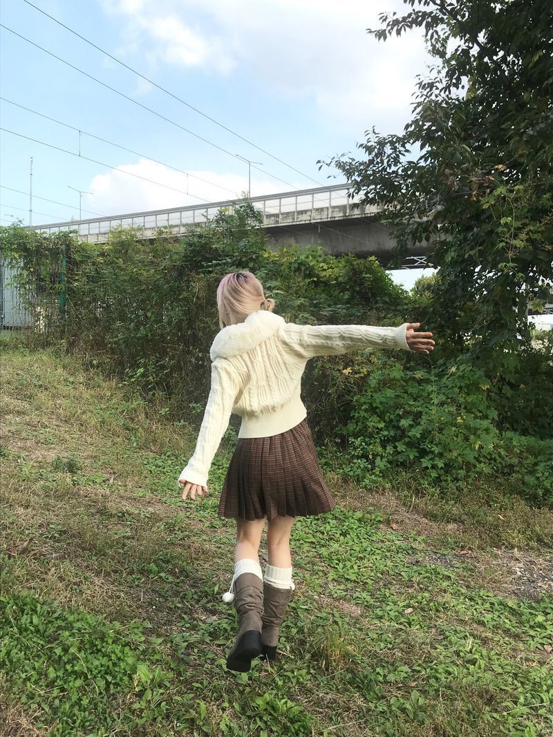 Aki Checkered Pleats Skirt