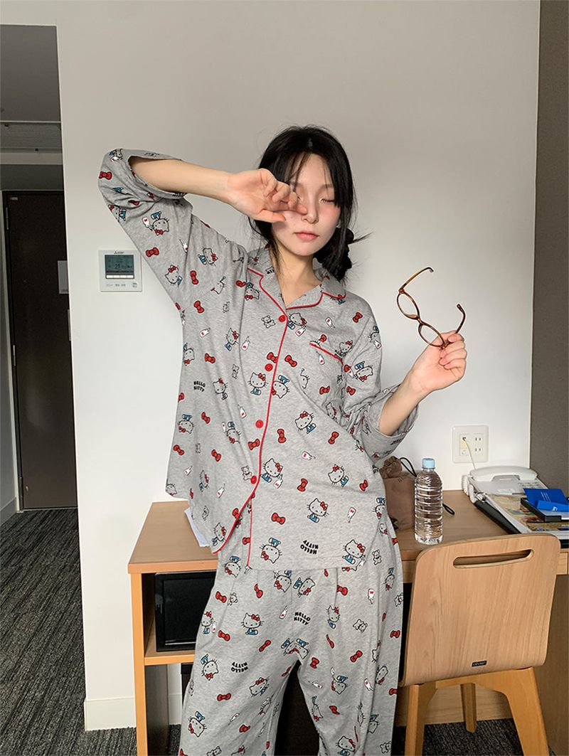 [SANRIO] HELLO KITTY PAJAMAS