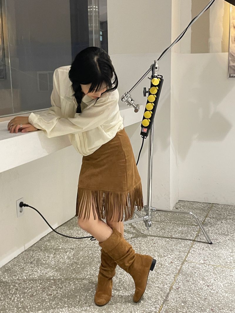 Western hippie suede skirt