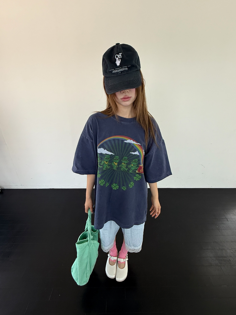 clover pigment boxy T