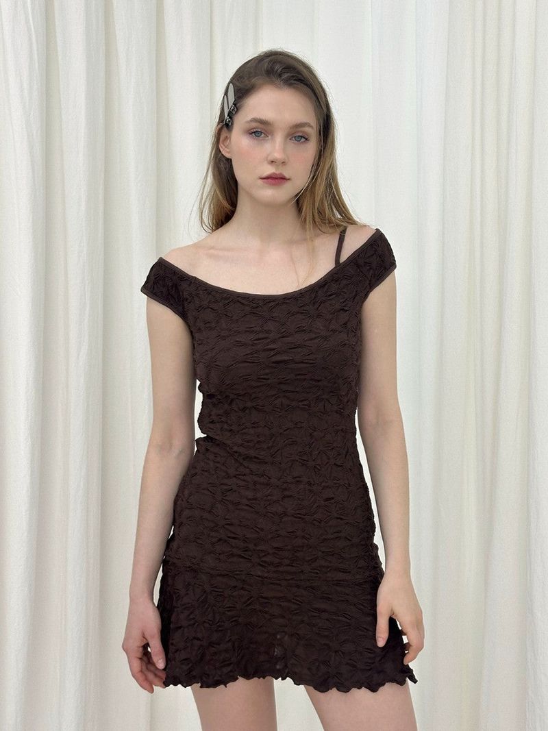 ONE-SHOULDER WRINKLE DRESS / WHITE