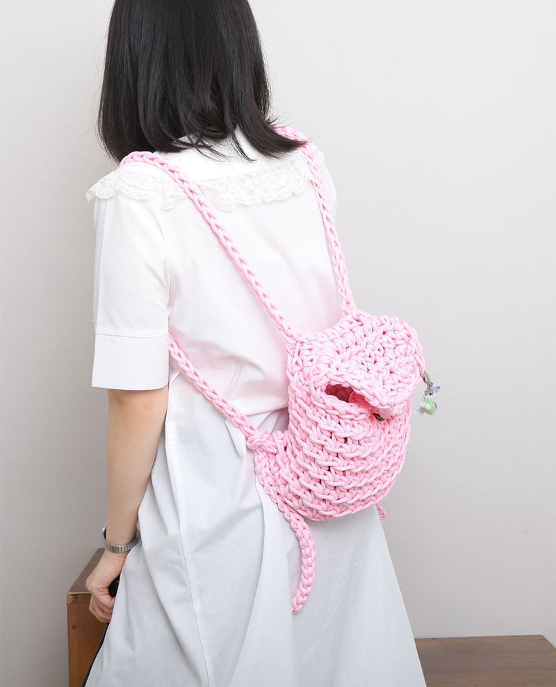 chunky backpack (pink)