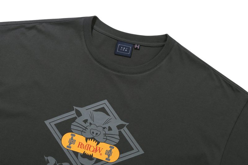 MID SUMMER BOARD TEE SHIRT_CHARCOAL