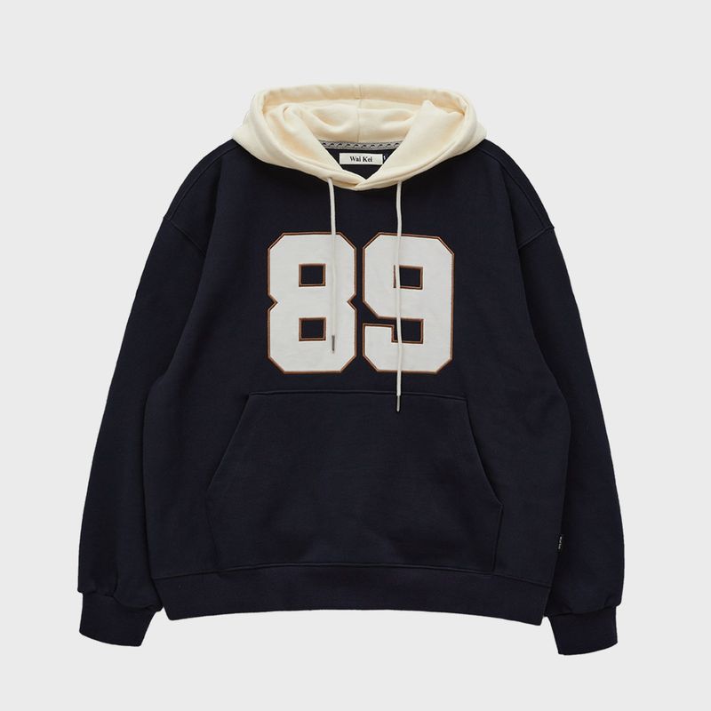 WaiKei(ワイケイ)の「カラーブロック89ロゴフーディ(トップス)」