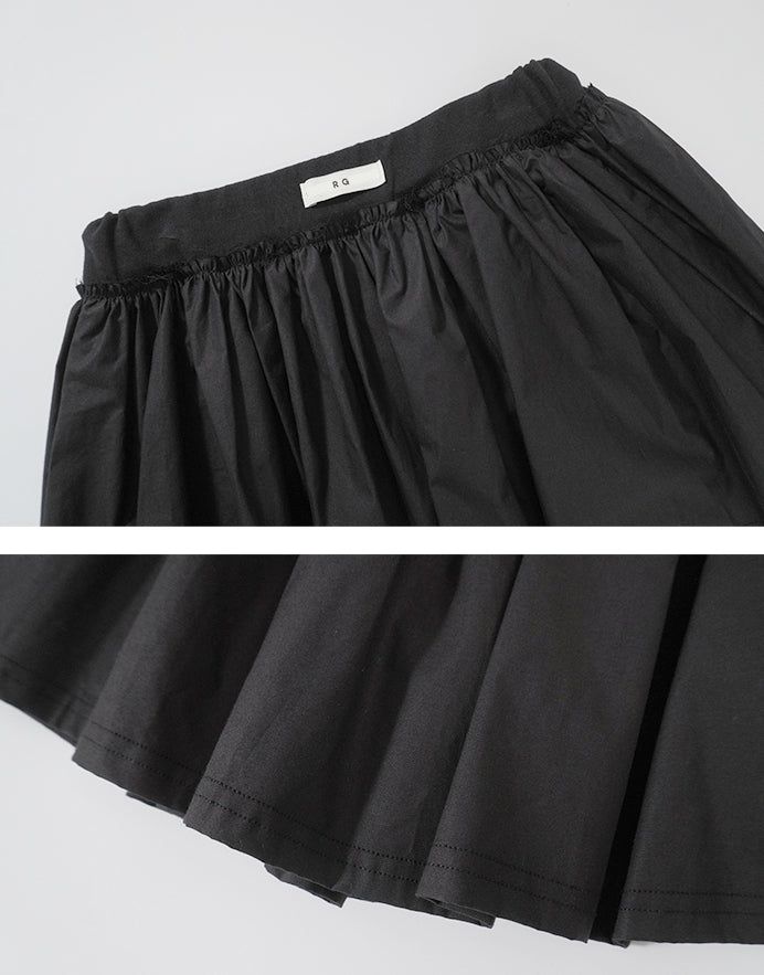 Labeling pleats skirt
