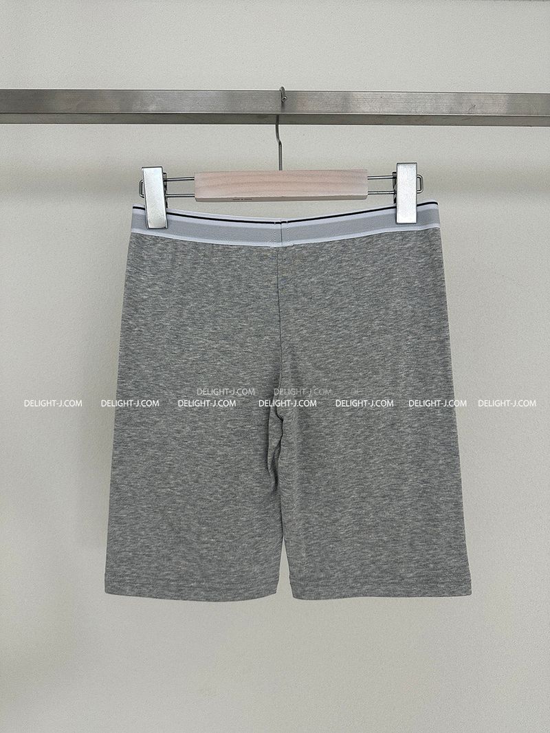 WINNER napping banding capri pants
